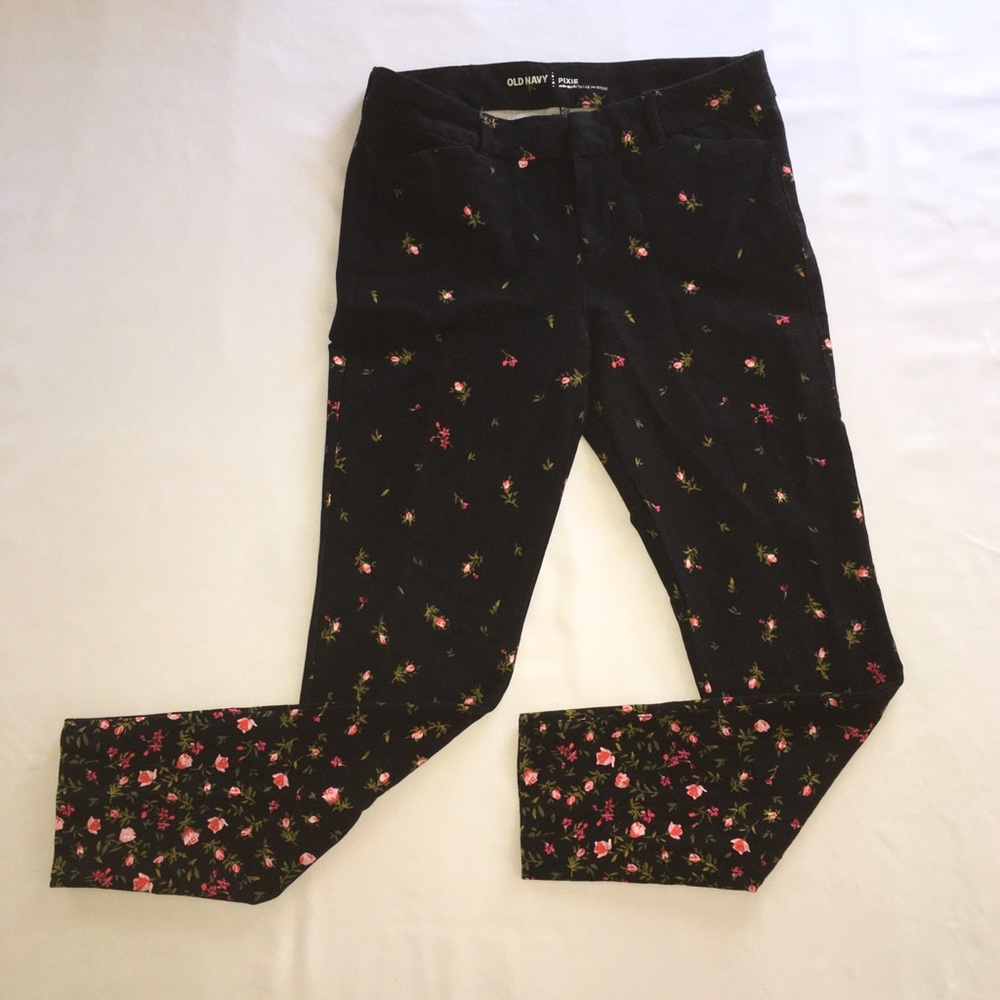Old Navy: Floral Pixie Pants (mid rise)